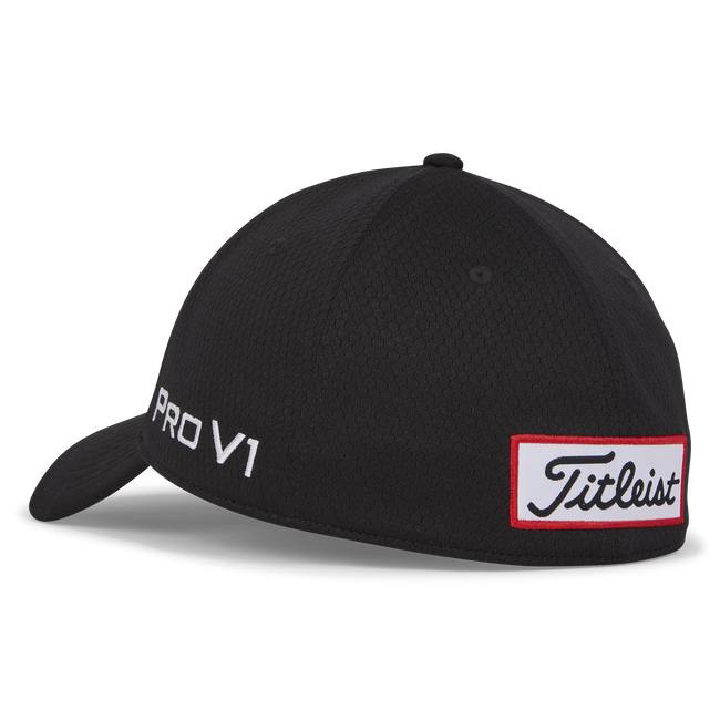 Navy blue top titleist hat
